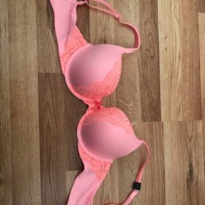 VICTORIA SECRET bra